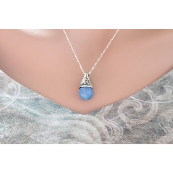Sterling Silver Simulated Blue Pearl Bead Tear Dropped Shaped Charm Necklace - Picture 2 of 5